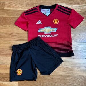 Adidas Red and Black Manchester United Kids Soccer Set